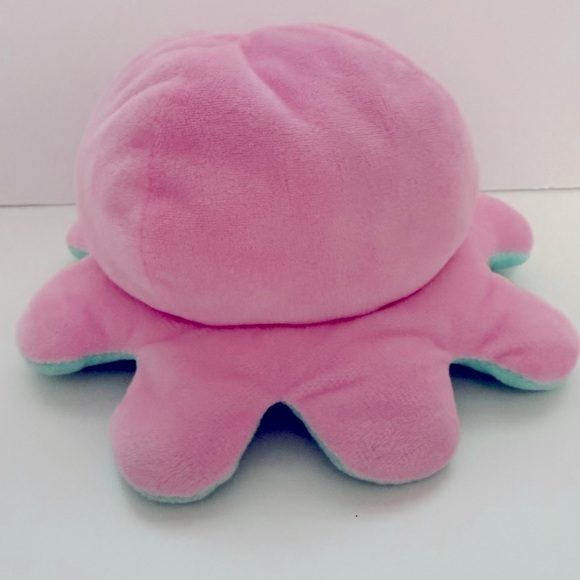Reversible Mood Octopus Soft Plush Toy - Picture 5 of 9